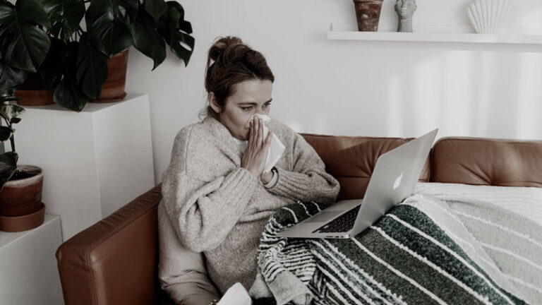 trabajar desde casa o ser un empleado mas